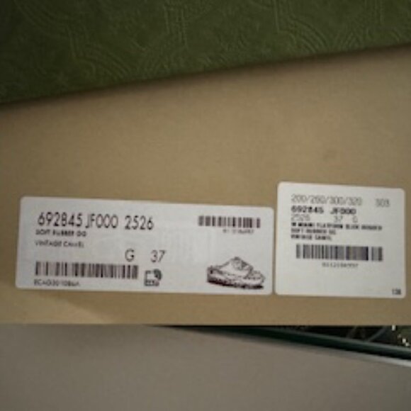 Gucci Tan Sandals - Picture 5 of 5